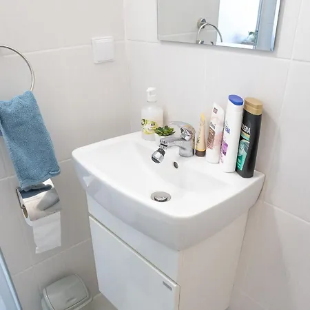 Adriano's Apartament *